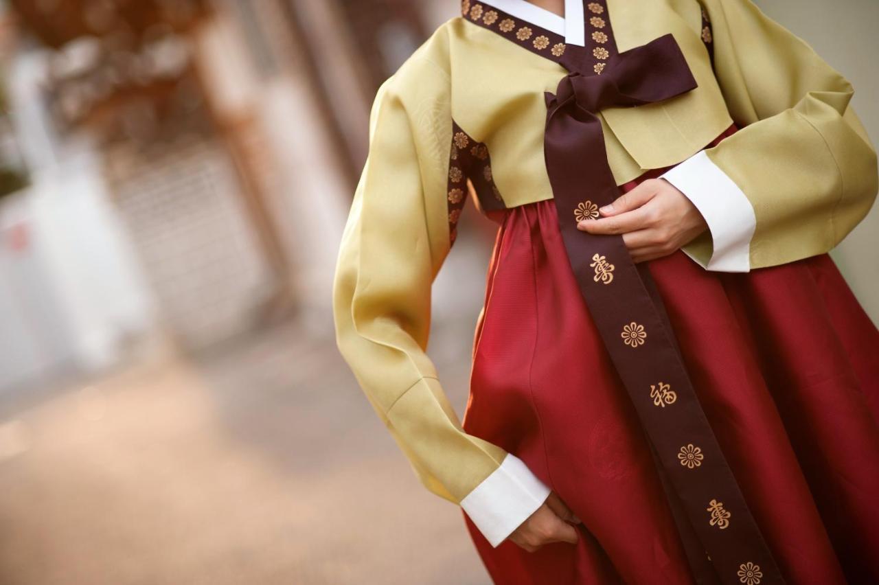 Cheong Yeon Jae Hanok Hotel Seoul Exterior photo